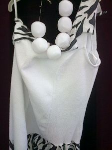 Kids Costumes to Hire - Flintsone Dress with necklace (plastic pearls)